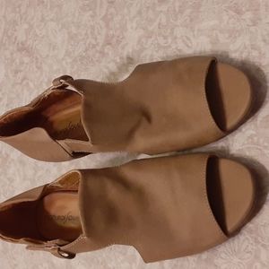 Natural Soul Daya Size 10